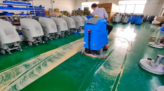 达州2023年还在用人工的物业保洁不妨试试洗地机吧